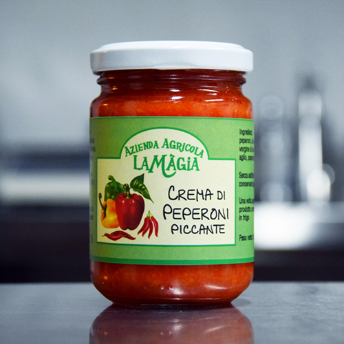 Scopri e prova la crema di peperoni piccante