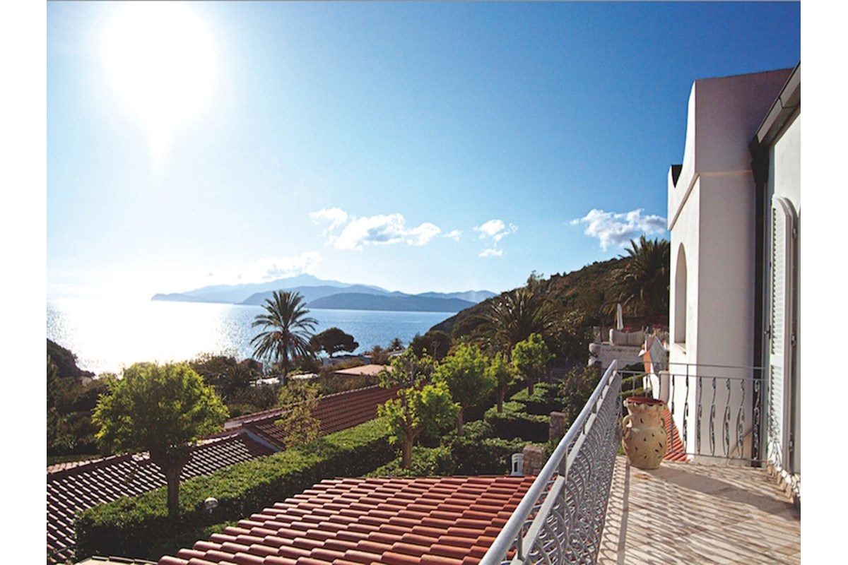 Isola d'Elba: Villaggio Turistico Innamorata