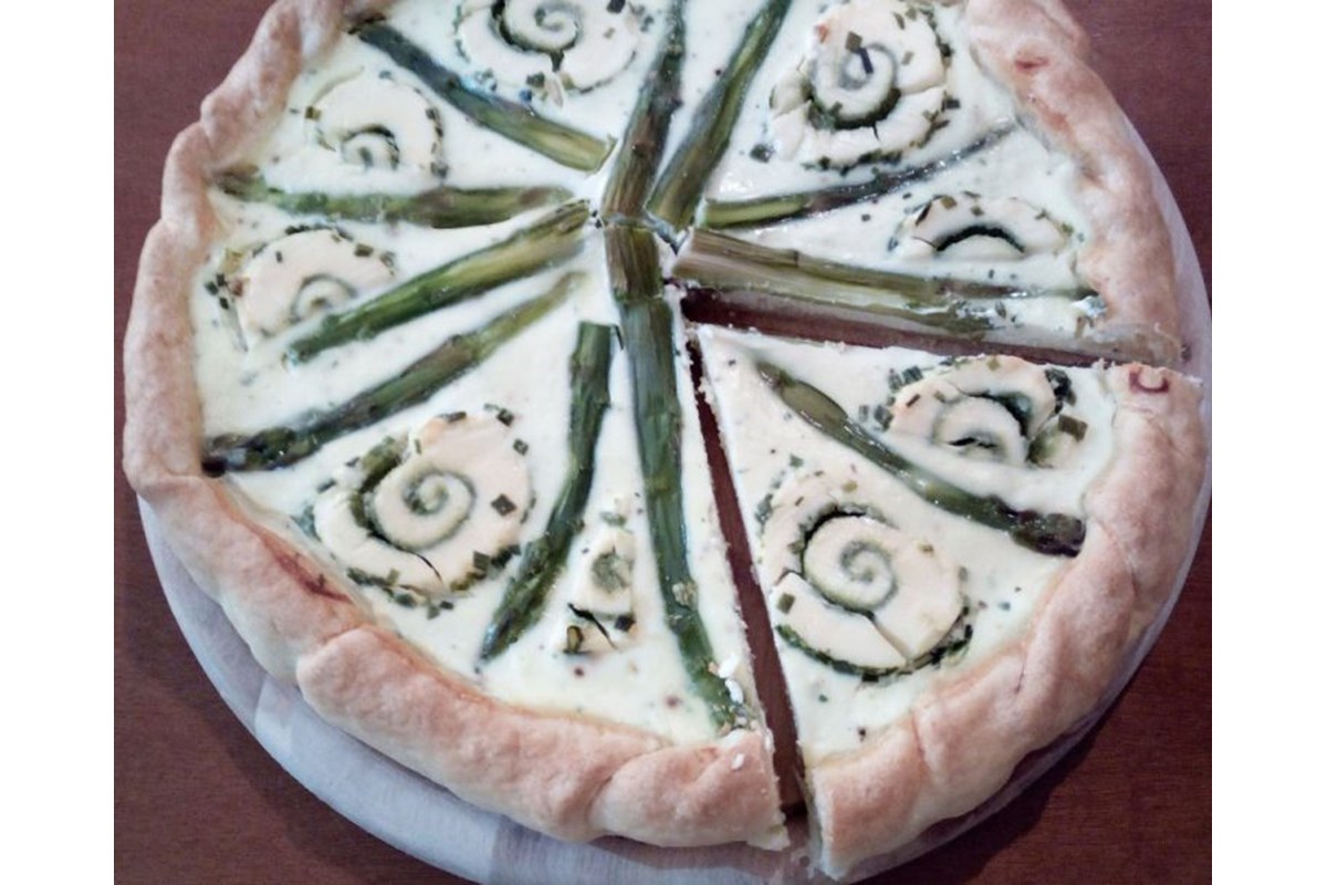 Quiche asparagi, ricotta e speck: la ricetta!