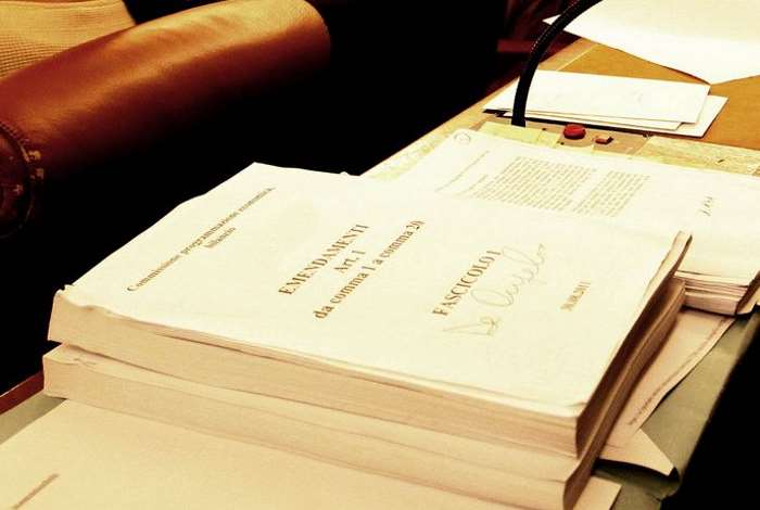 Al Senato è iniziato l'iter per l'approvazione della manovrina. Maggioranza a rischio?