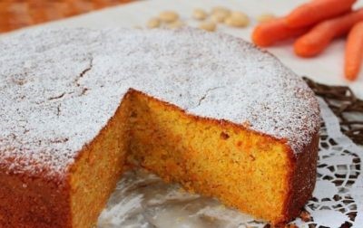 Ricetta: Torta Light alle carote super soffice e senza grassi aggiunti