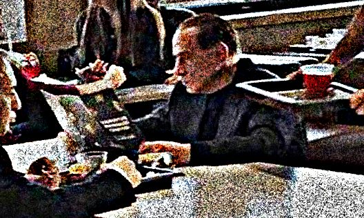 Berlusconi da il via alla campagna elettorale! Brillante e furbo come sempre ..