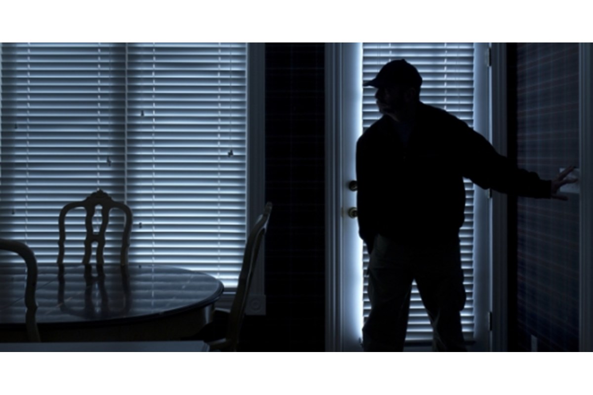Stai andando in vacanza? Ecco alcuni accorgimenti utili per proteggere la tua casa dai ladri
