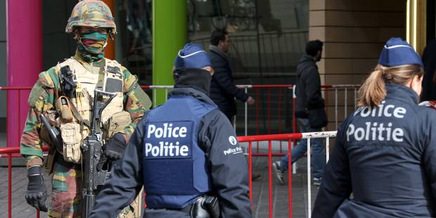 Belgio, polizia smantella cellula terroristica pronta ad entrare in azione a Bruxelles