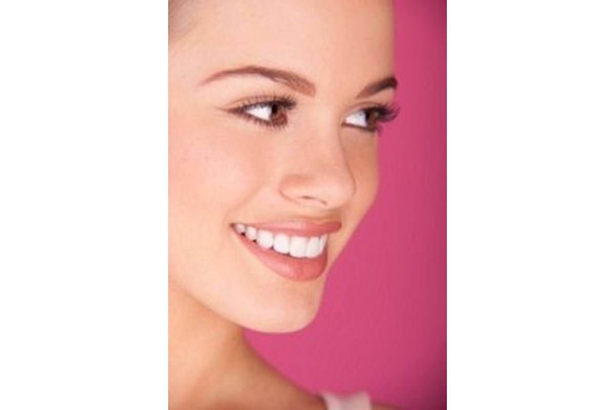 Come sbiancare i denti