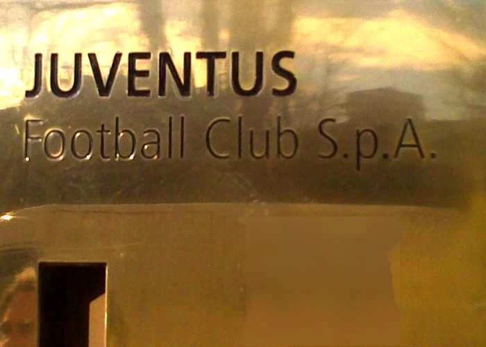 Juventus condannata a risarcire il precedente sponsor tecnico Nike