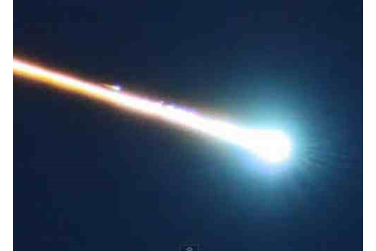 AVVISTATA UNA SFERA LUMINOSA NEL CIELO DELLA RUSSIA